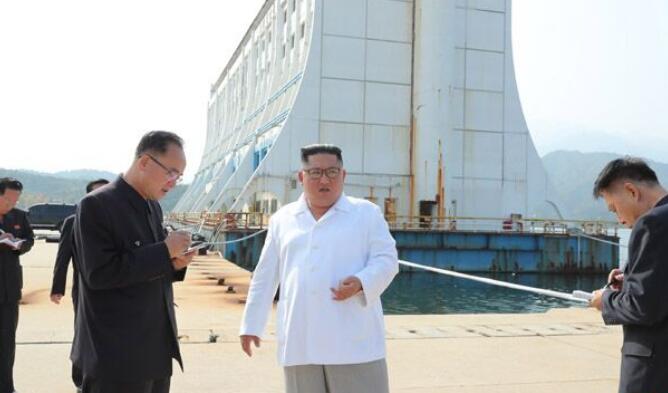 曹辛：朝鲜以悬崖战术同美国博弈，但陪着笑脸